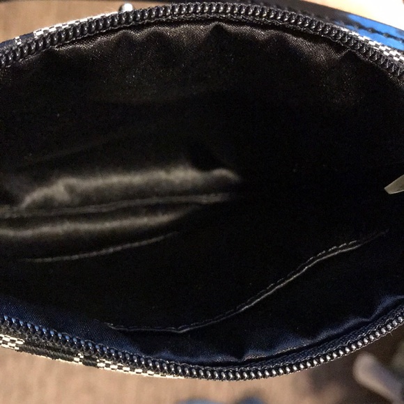 Sold - Picture 5 of 6